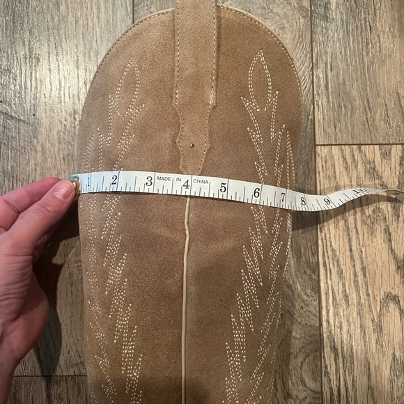 Rock em camel snip toe suede cowboy boots - Picture 14 of 16